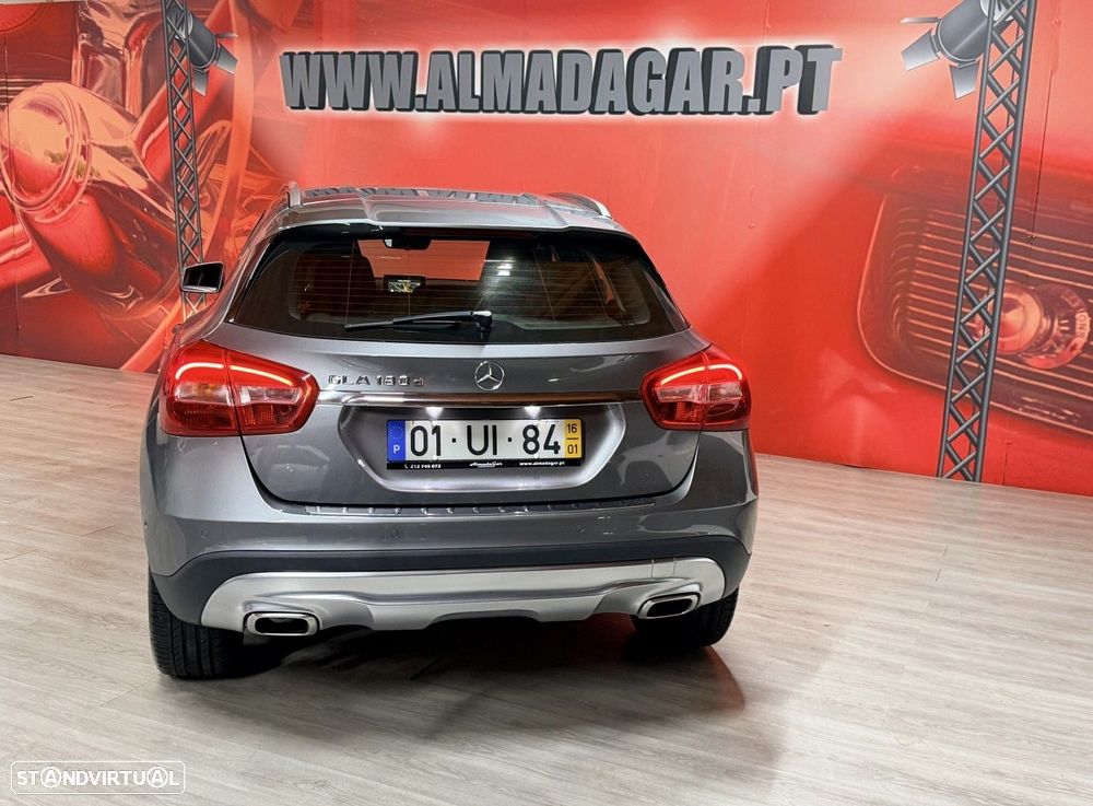Mercedes-Benz GLA 180 CDI Urban - 4