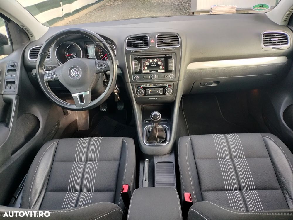 Volkswagen Golf 1.6 TDI DPF Style - 13