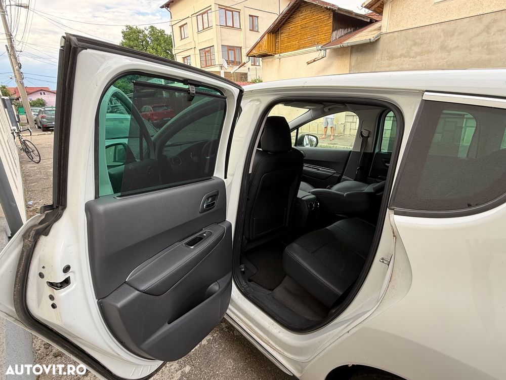 Peugeot 3008 1.2 PureTech Turbo S&S Access - 9