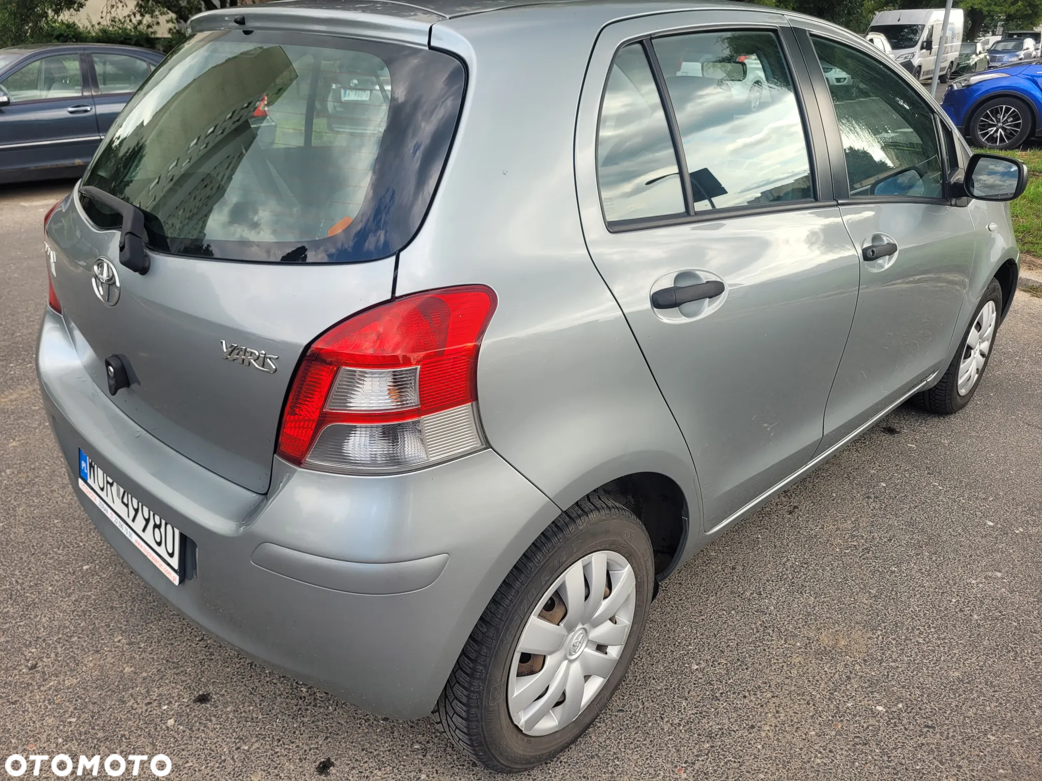 Toyota Yaris 1.0 Luna - 8