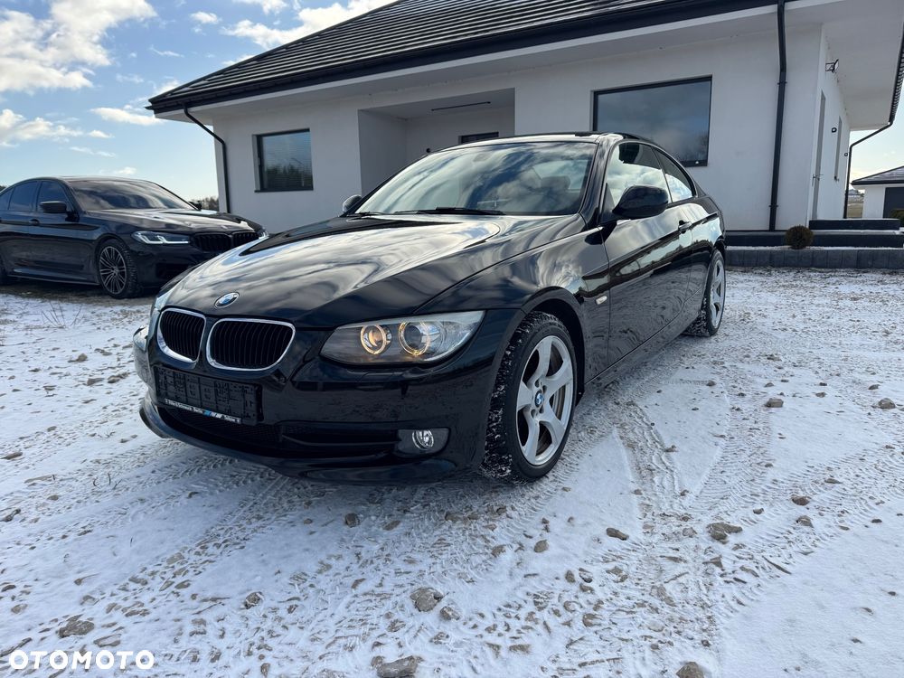 BMW Seria 3 320i M Sport Edition - 1
