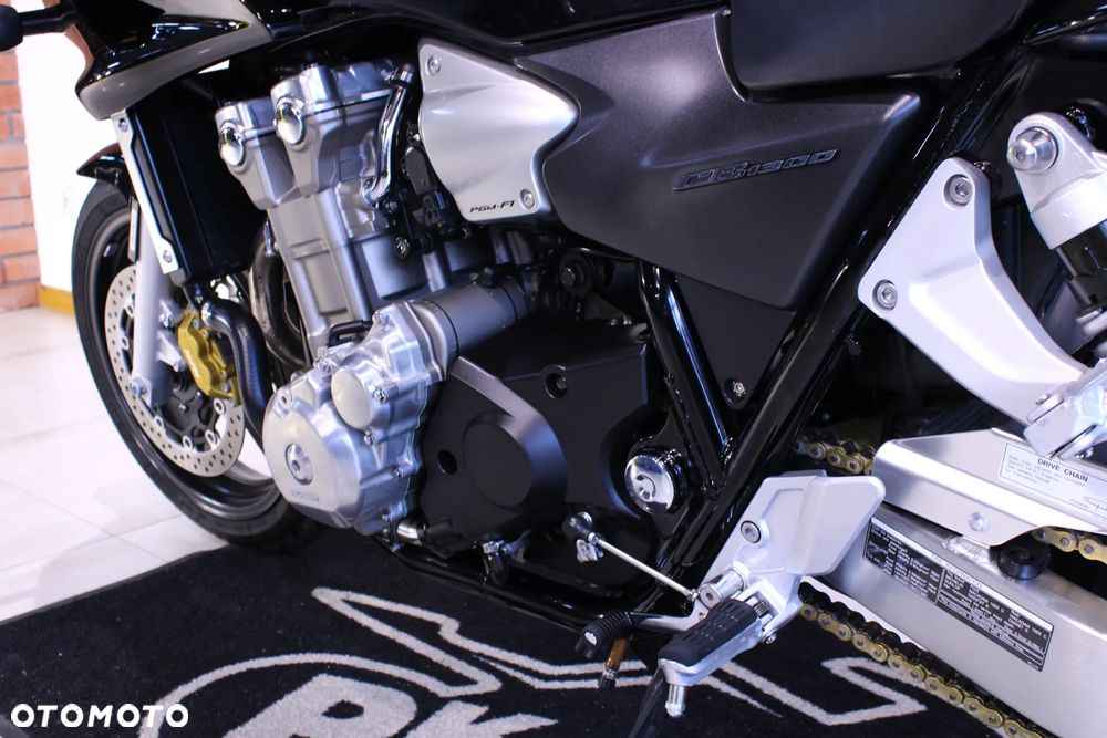 Honda CB - 29