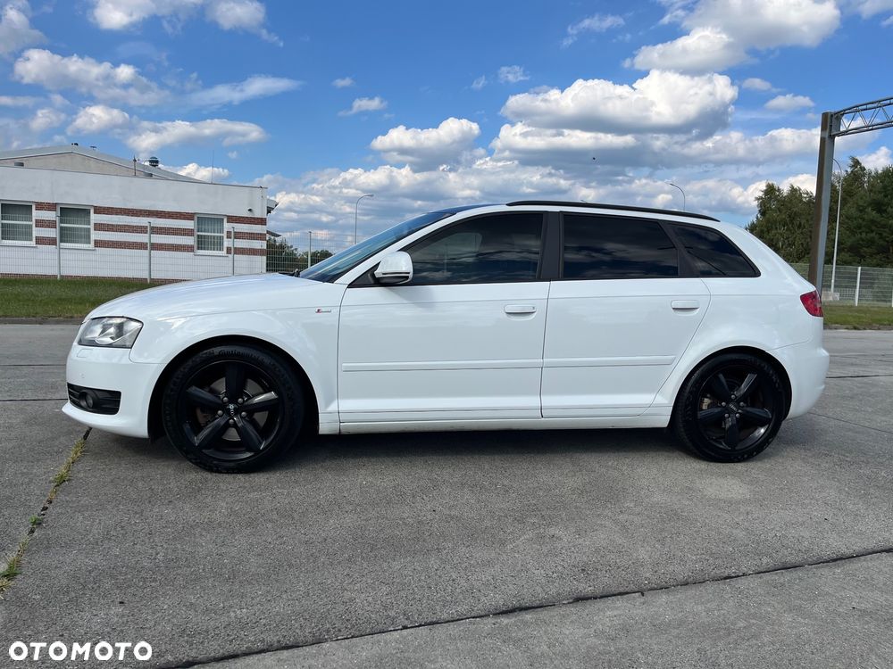 Audi A3 Sportback - 9