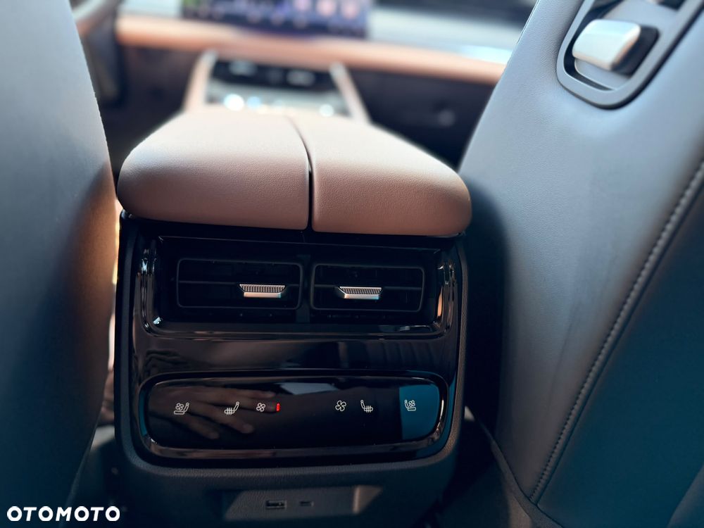 Chery Tiggo 9 - 12