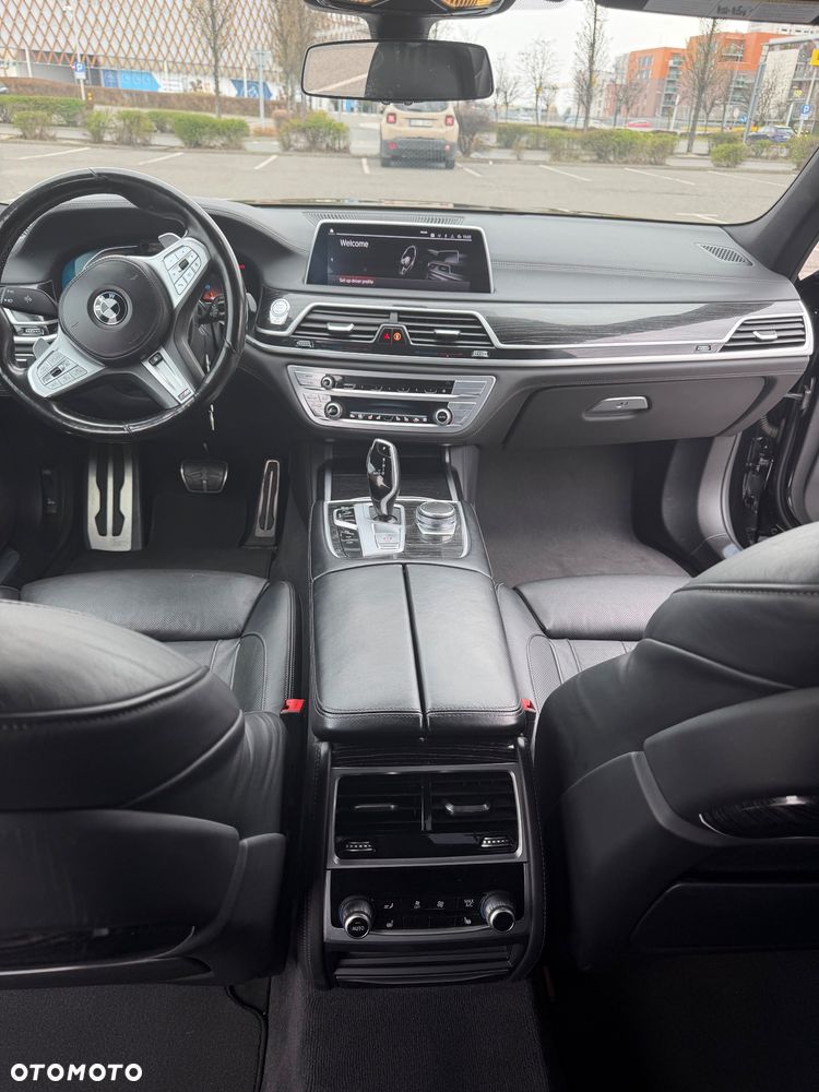 BMW Seria 7 740Li sport - 16