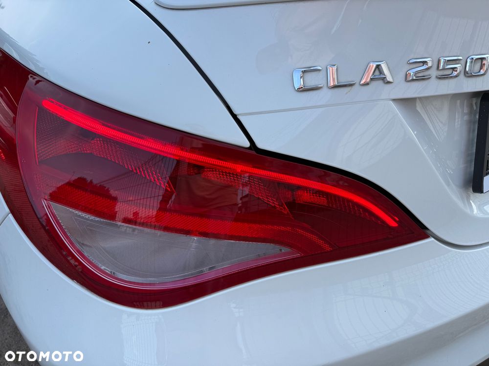 Mercedes-Benz CLA 250 4Matic 7G-DCT Edition 1 - 23