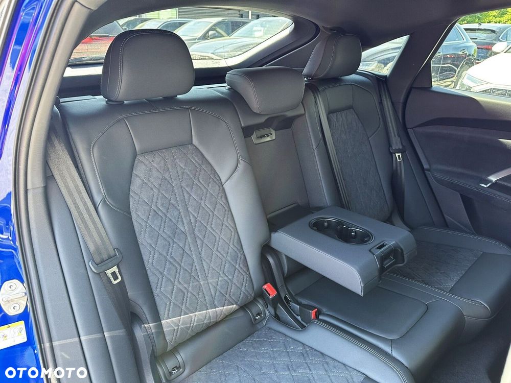 Audi Q5 Sportback - 22
