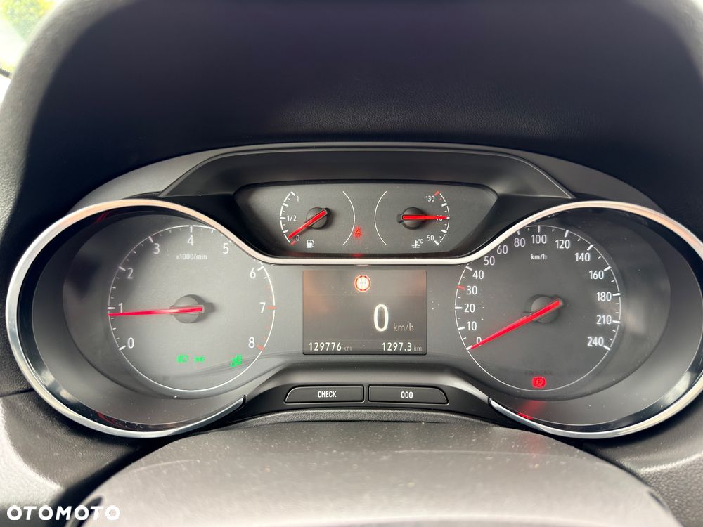 Opel Grandland X 1.2 Start/Stop Business INNOVATION - 32