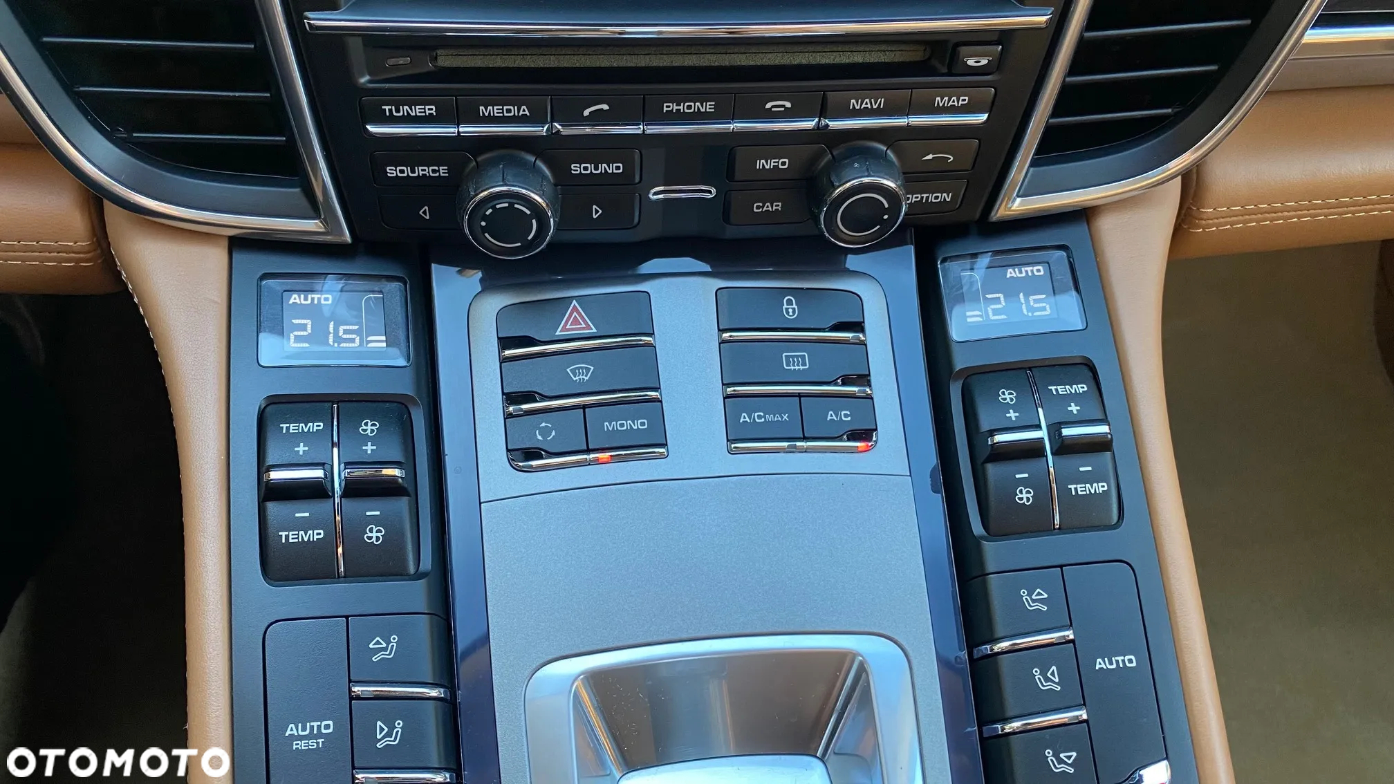 Porsche Panamera Diesel Platinum Edition - 14