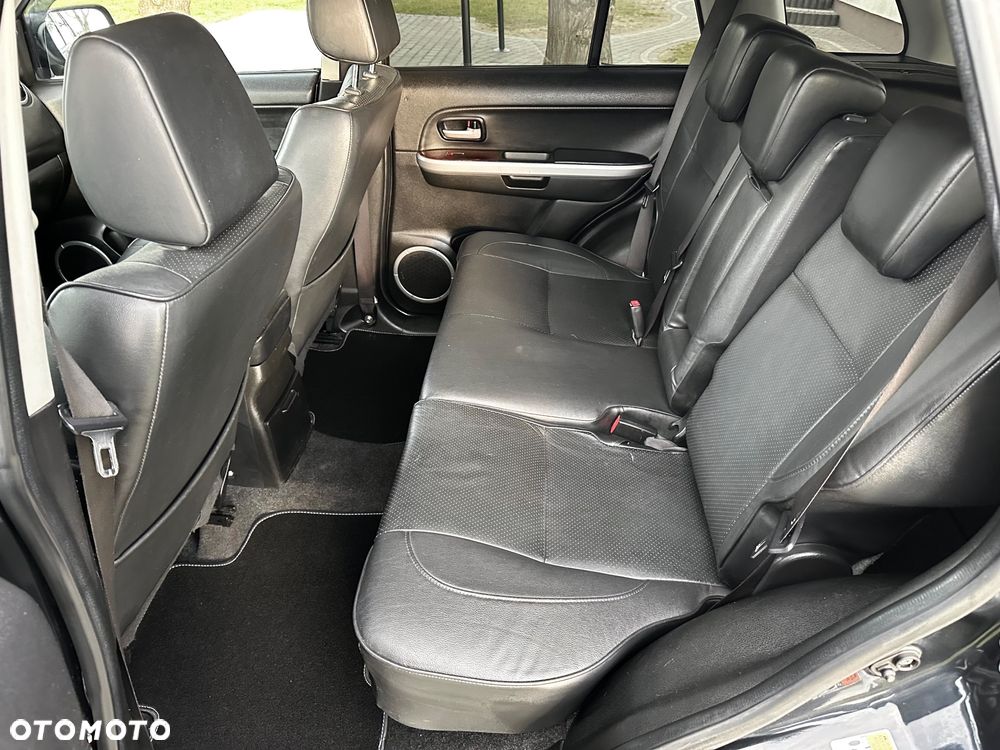 Suzuki Grand Vitara - 10