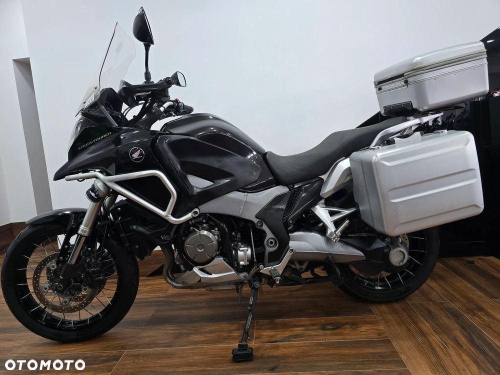 Honda VFR - 21