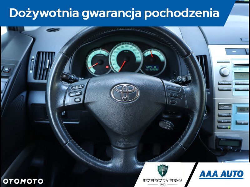 Toyota Corolla Verso - 22