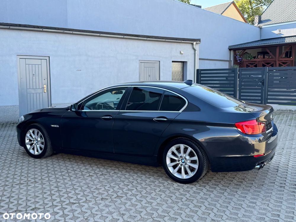 BMW Seria 5 520d - 3