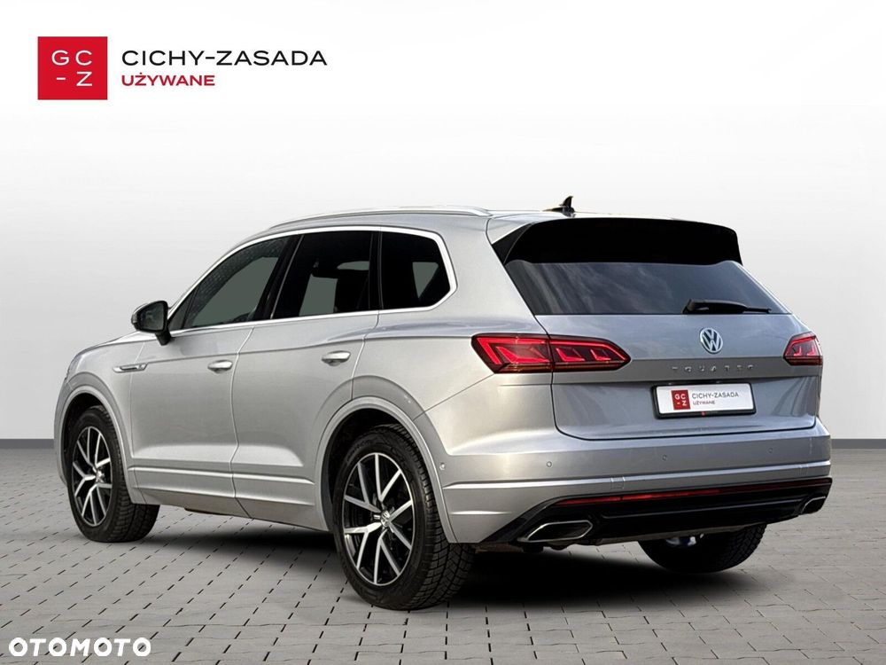 Volkswagen Touareg 3.0 V6 TDI SCR 4Mot R-Line - 4