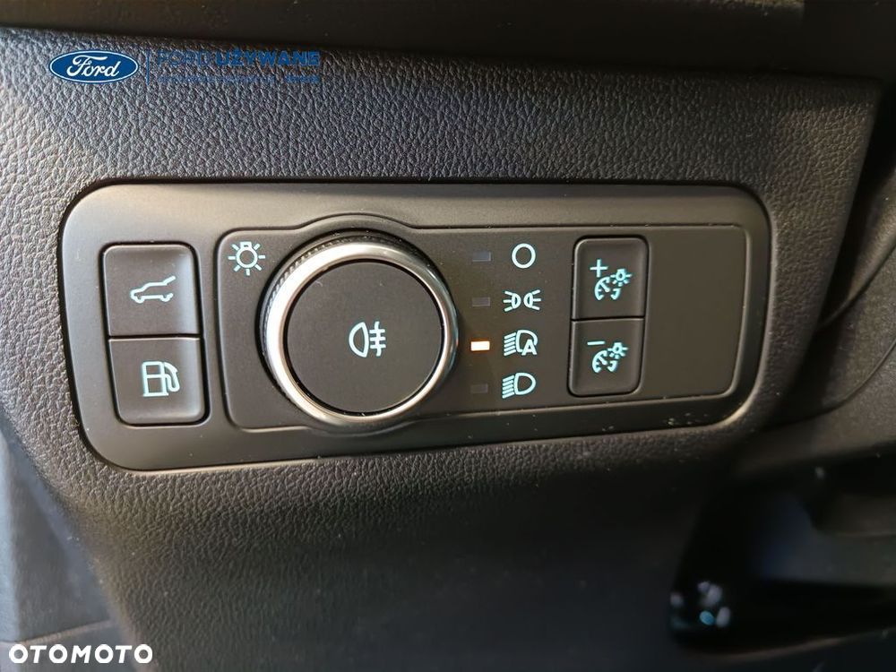 Ford Kuga 2.5 Duratec PHEV ST-LINE X - 19