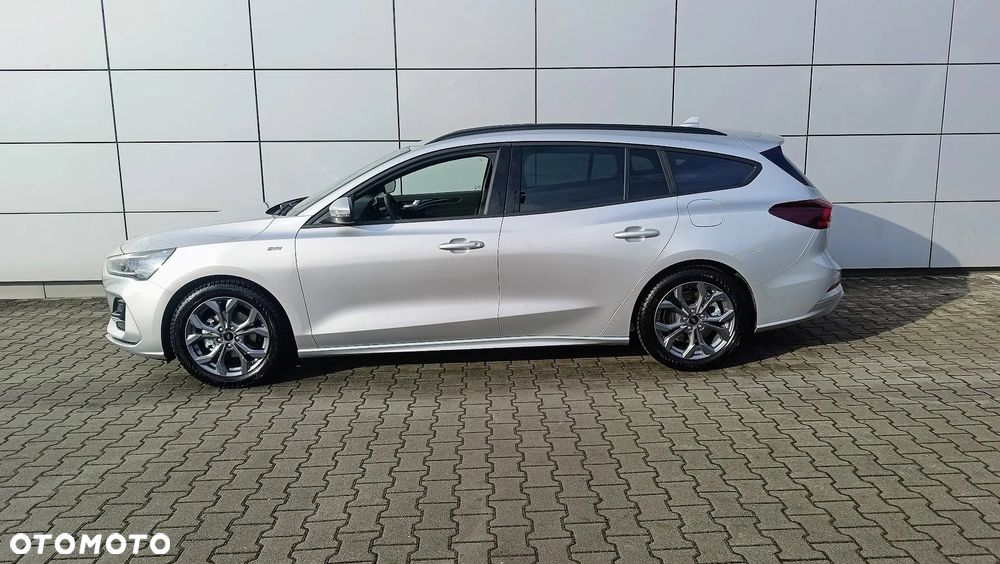 Ford Focus 1.0 EcoBoost ST-Line X - 3