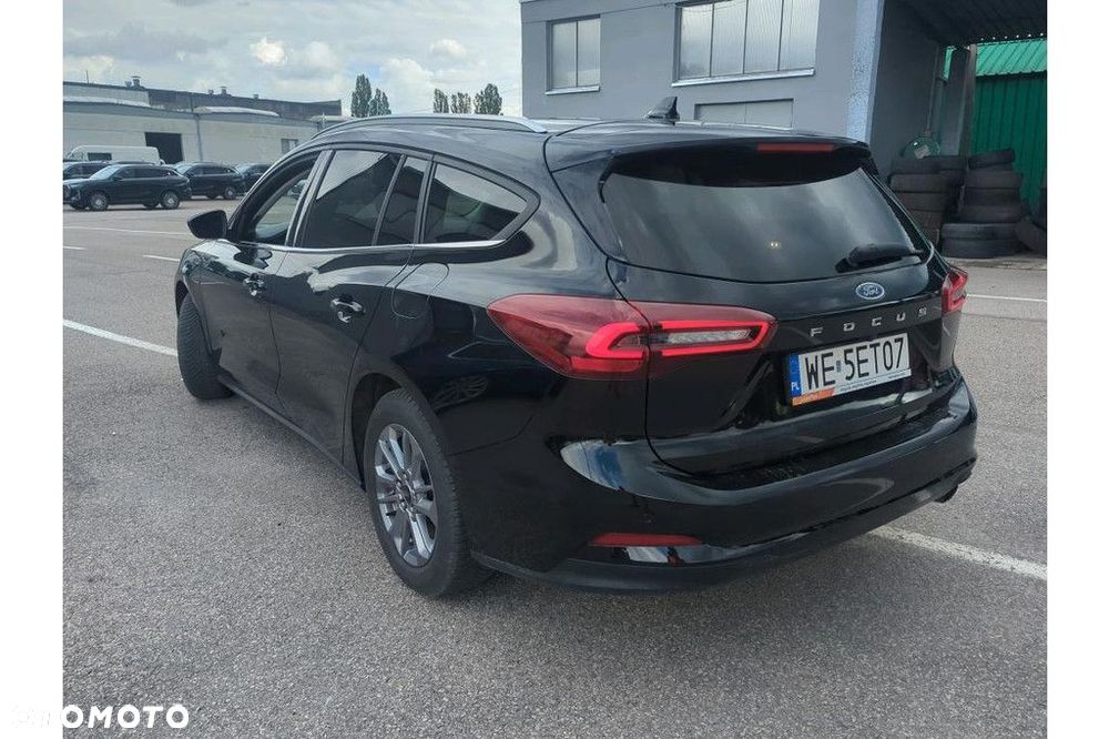 Ford Focus 2024 photo 4