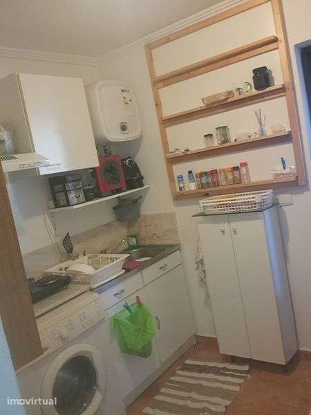 Casa para arrendar T1 650 - Grande imagem: 2/2