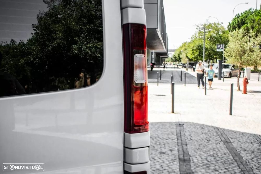 Renault Trafic 2.0 Blue dCi L1 Equilibre - 10