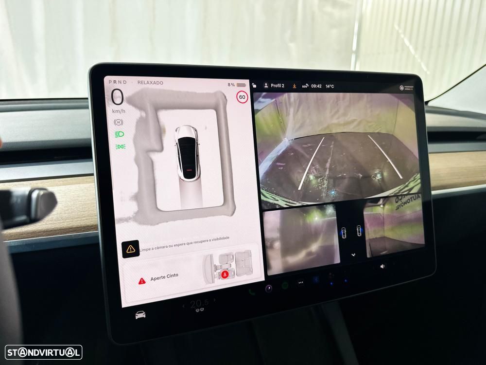 Tesla Model Y Long Range Dual Motor AWD - 52