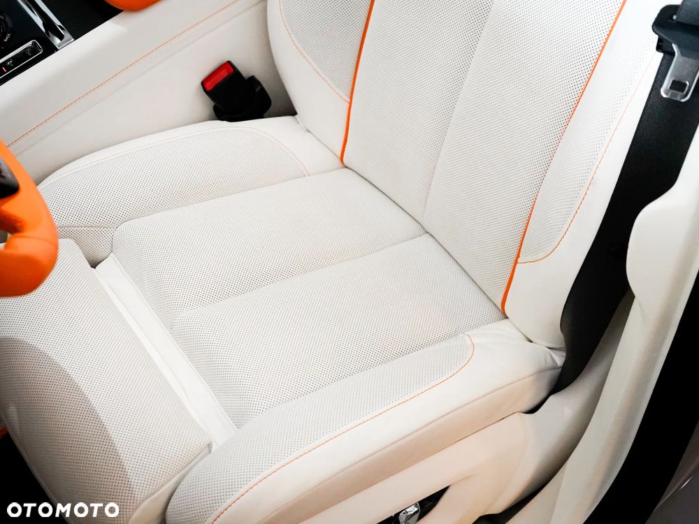 Rolls-Royce Ghost Standard - 16