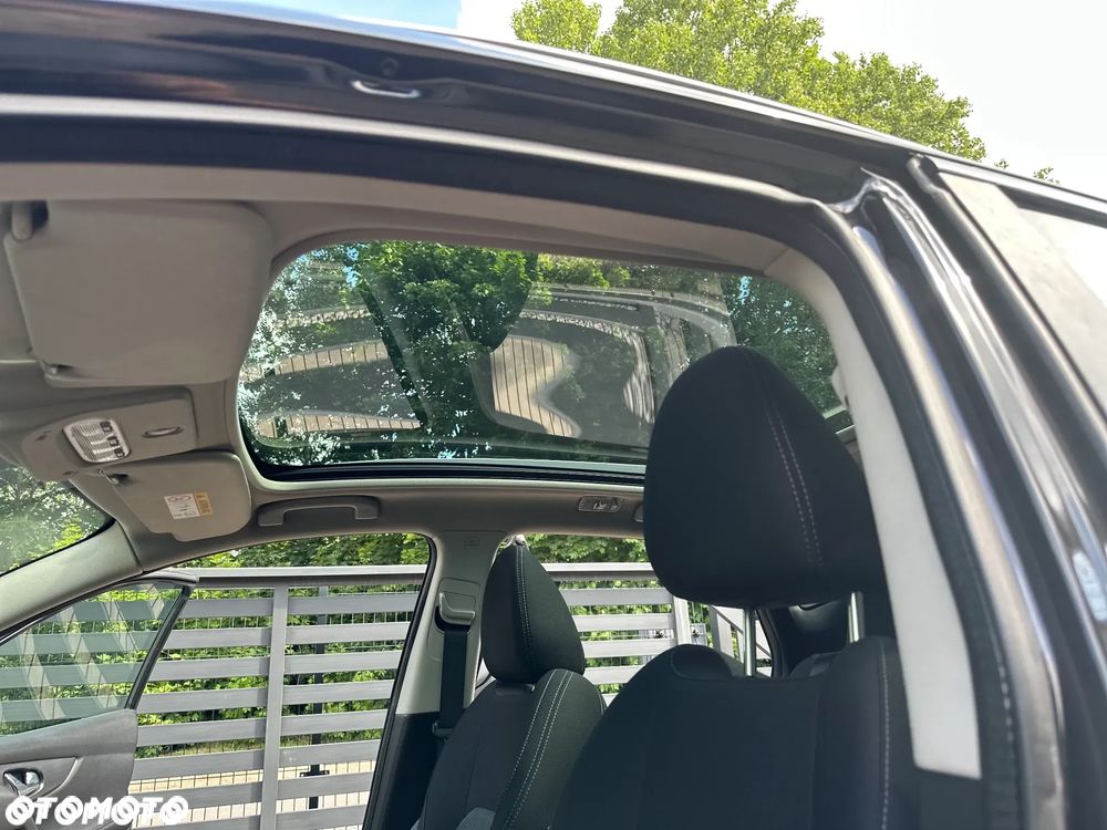 Nissan Qashqai 1.6 DIG-T N-Connecta - 22