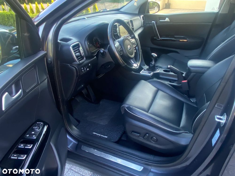 Kia Sportage - 5