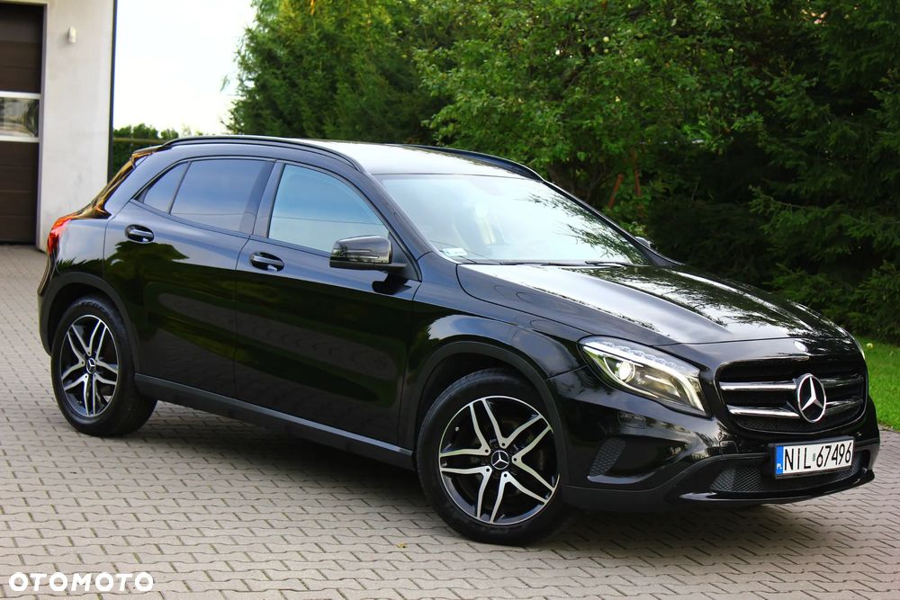 Mercedes-Benz GLA 200 (CDI) d 7G-DCT AMG Line - 2