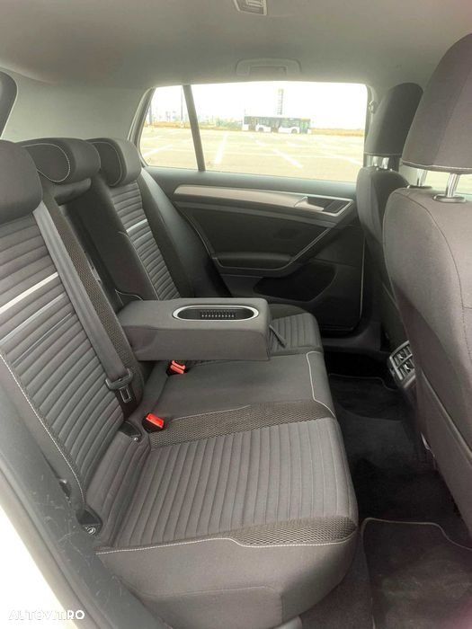 Volkswagen Golf 1.0 TSI Comfortline - 3