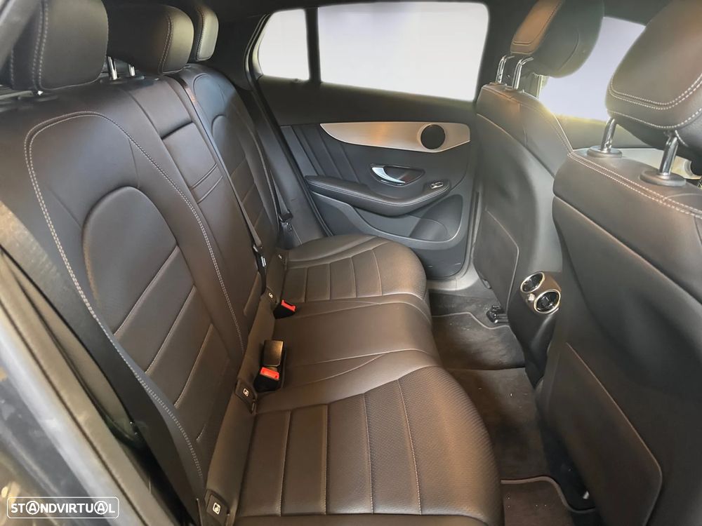 Mercedes-Benz GLC 300 de Coupé 4Matic - 22