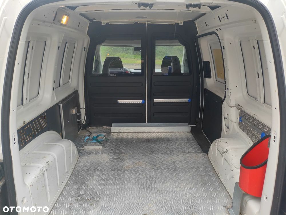 Volkswagen Caddy - 6