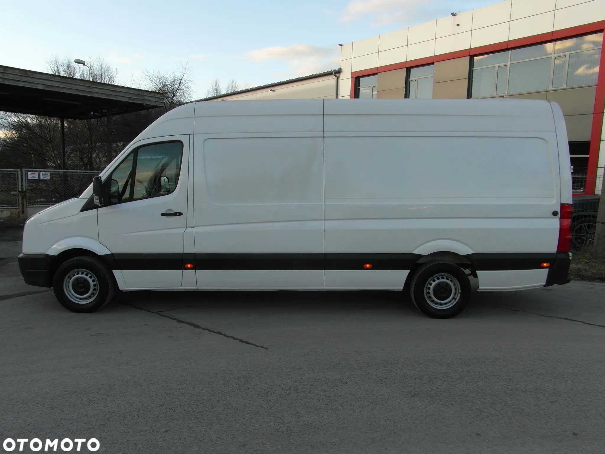 Volkswagen CRAFTER L3H2 - 3