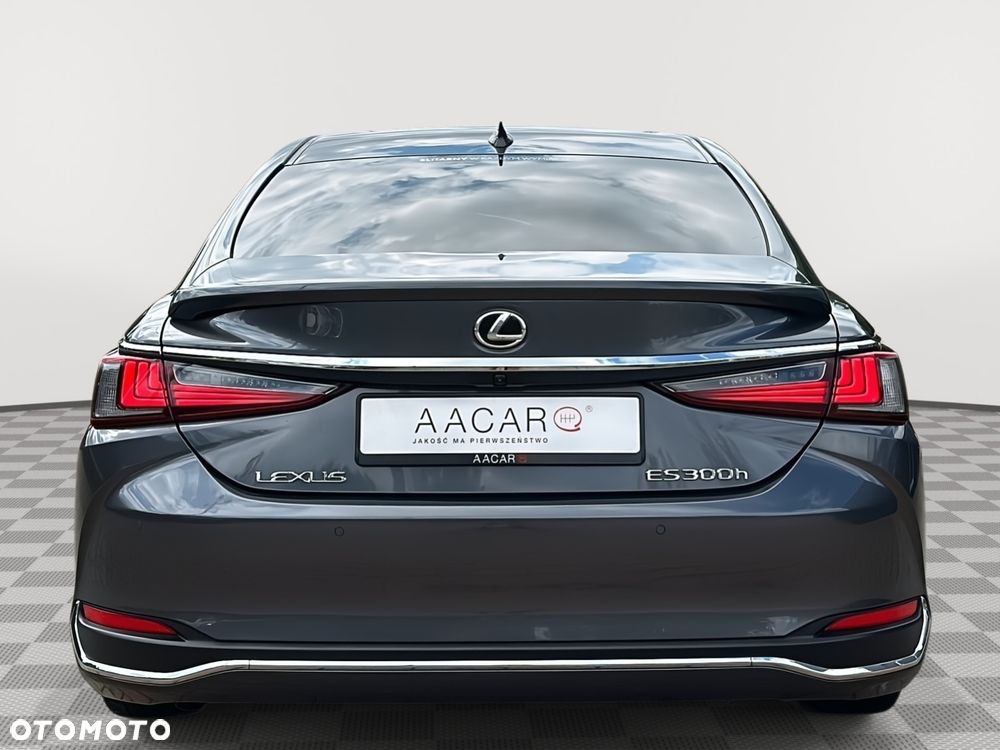 Lexus ES 300h Business Edition - 3
