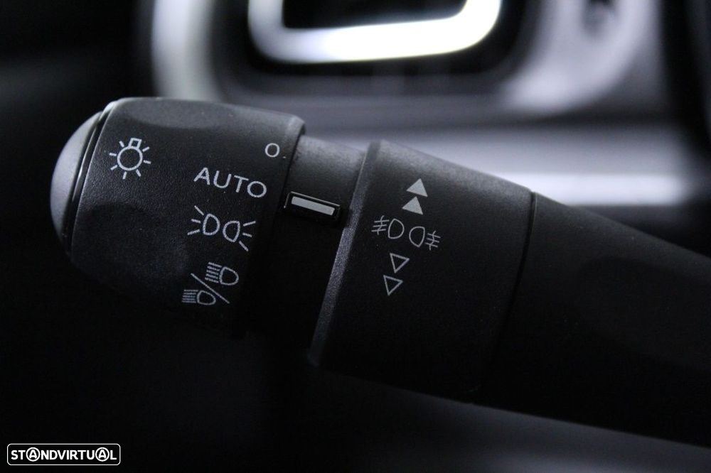 Citroën C3 1.2 PureTech C-Series - 24