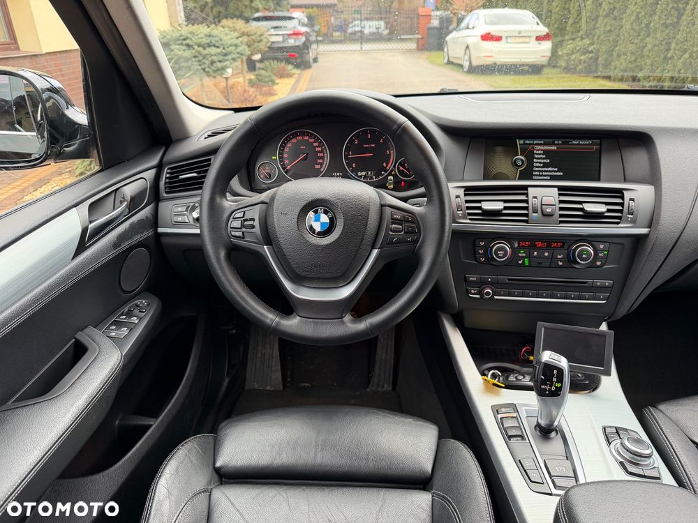 BMW X3 xDrive20d - 27