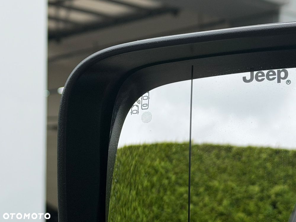 Jeep Renegade 1.5 T4 mHEV FWD S&S DCT - 33