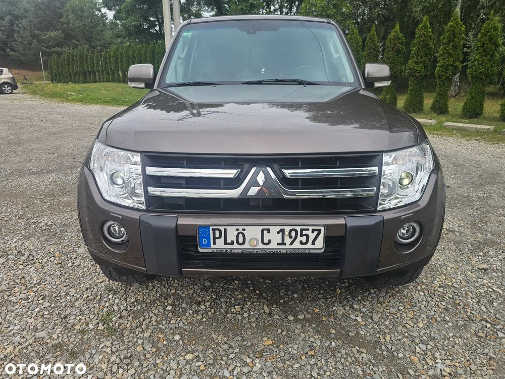 Mitsubishi Pajero 3.2 DID Intense + - 13