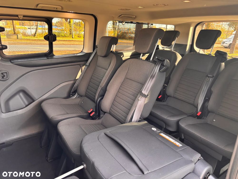 Ford Tourneo Custom 2.0 EcoBlue L2 Titanium - 6