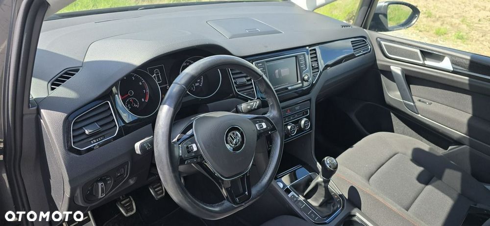 Volkswagen Golf Sportsvan - 21