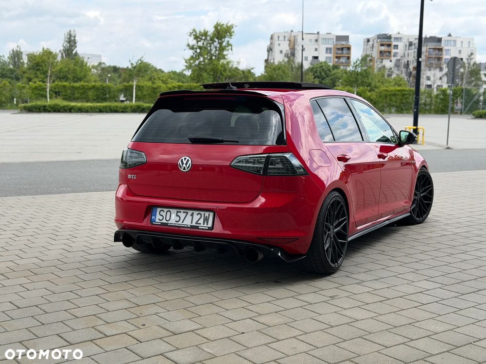 Volkswagen Golf 2.0 TSI BMT GTI DSG - 3