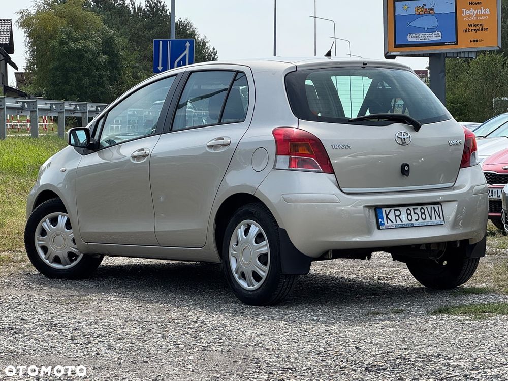 Toyota Yaris 1.33 Sol - 6