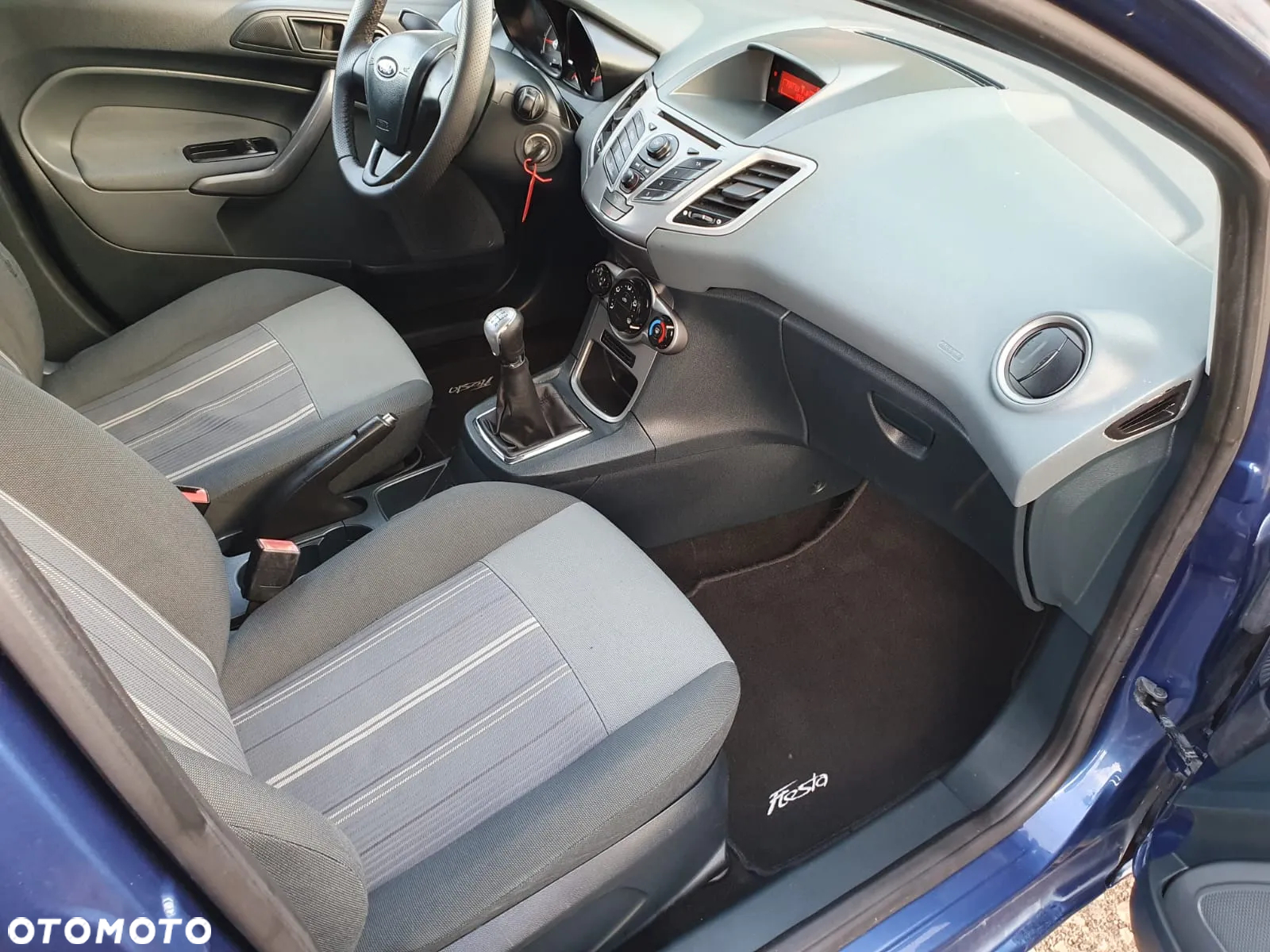 Ford Fiesta 1.25 Ambiente - 31