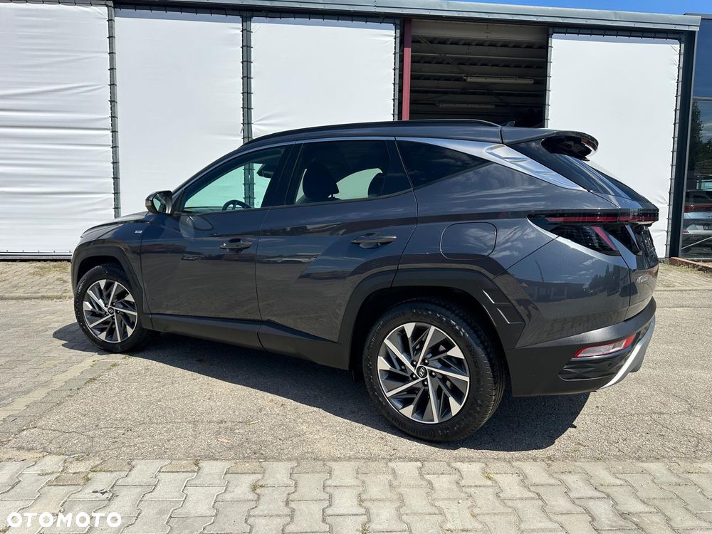Hyundai Tucson - 13