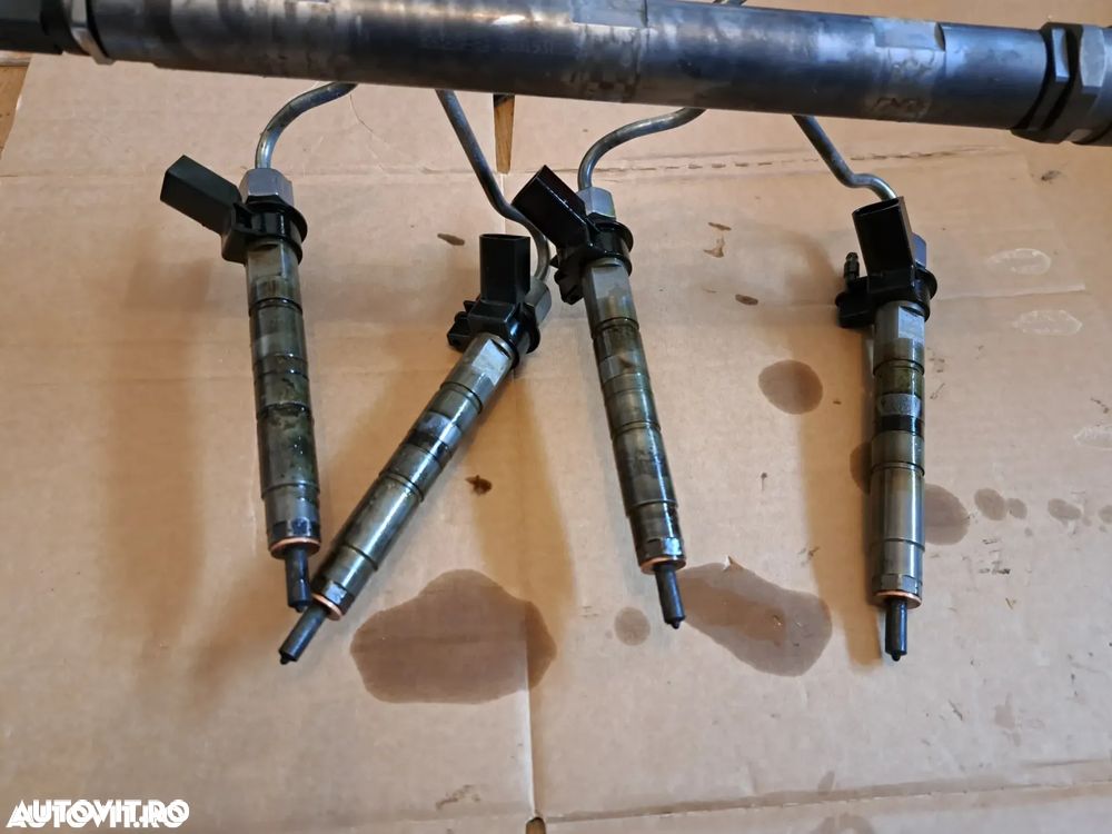 Injectoare rampa injectoare originale BMW E81 E90 E60 LCI F10 F01 E84 E83 LCI E70 LCI E71 150cp 163cp - 1