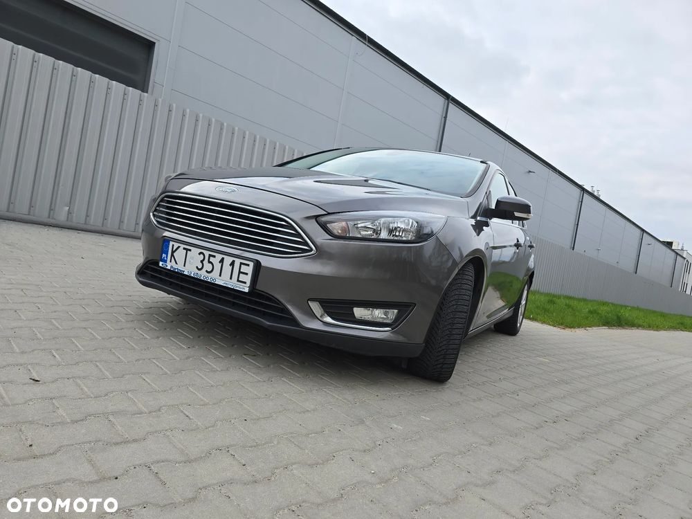 Ford Focus 2.0 TDCi Titanium ASS - 11