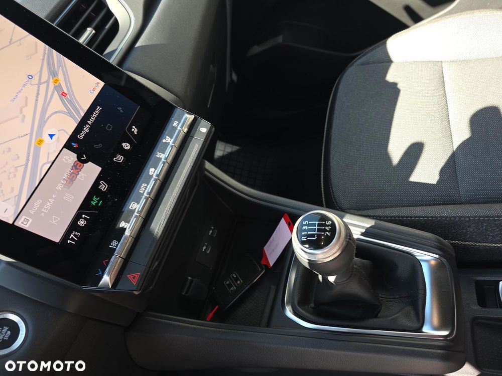 Renault Captur 1.0 TCe Techno - 15