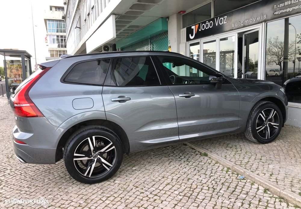 Volvo XC 60 2.0 T6 PHEV R-Design AWD - 10