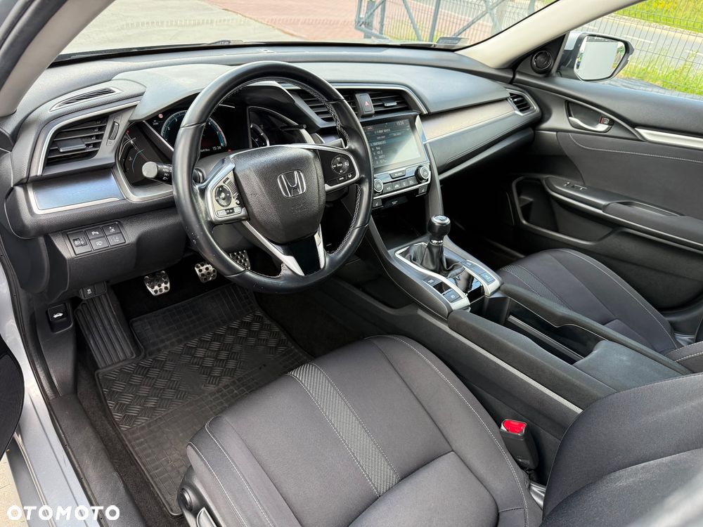 Honda Civic 1.5 T Elegance - 31