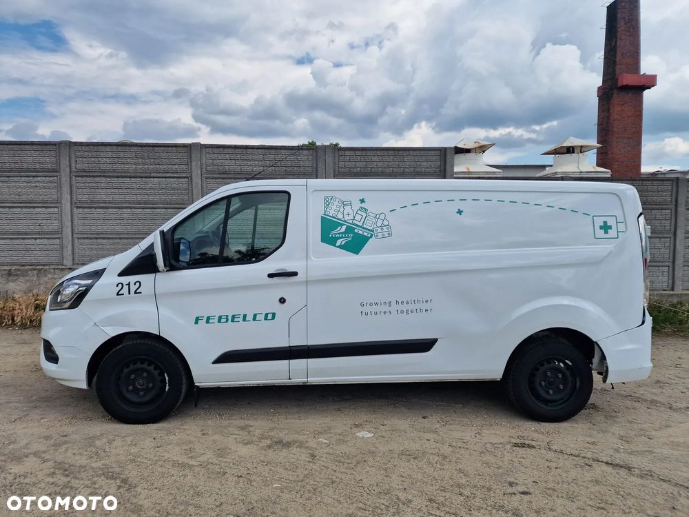 Ford Transit Custom - 32