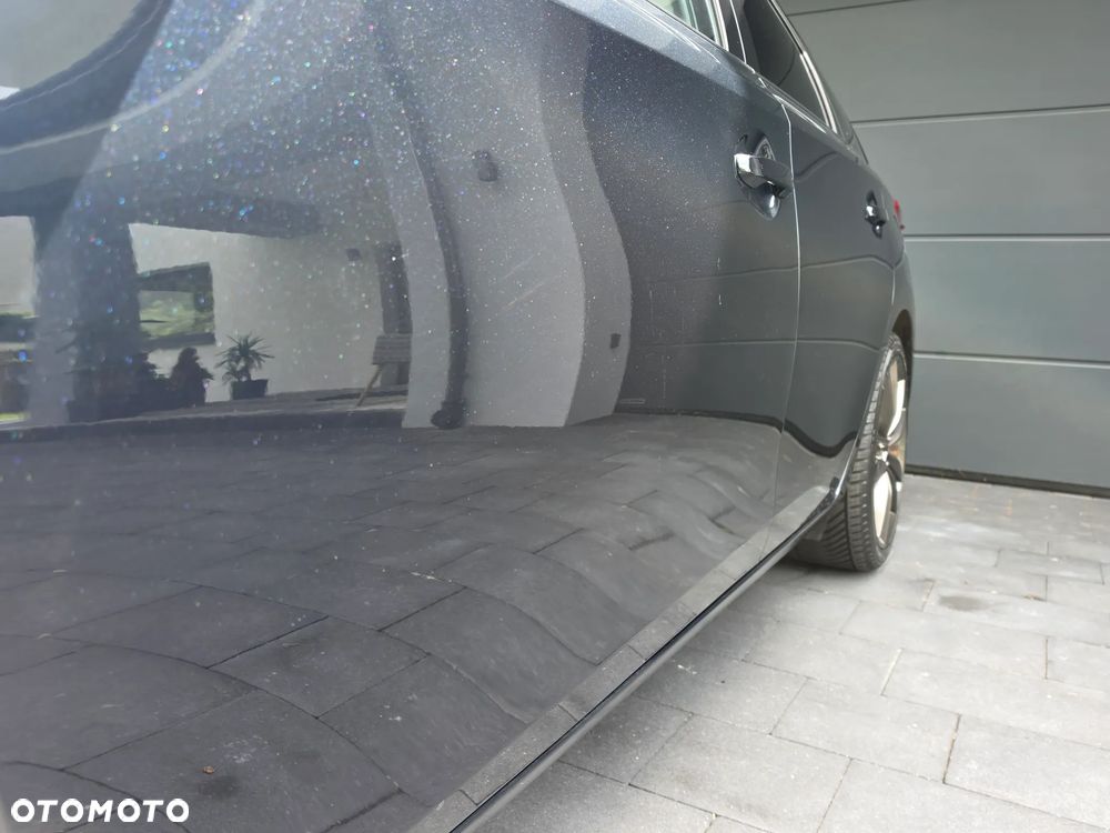 Toyota Auris - 32